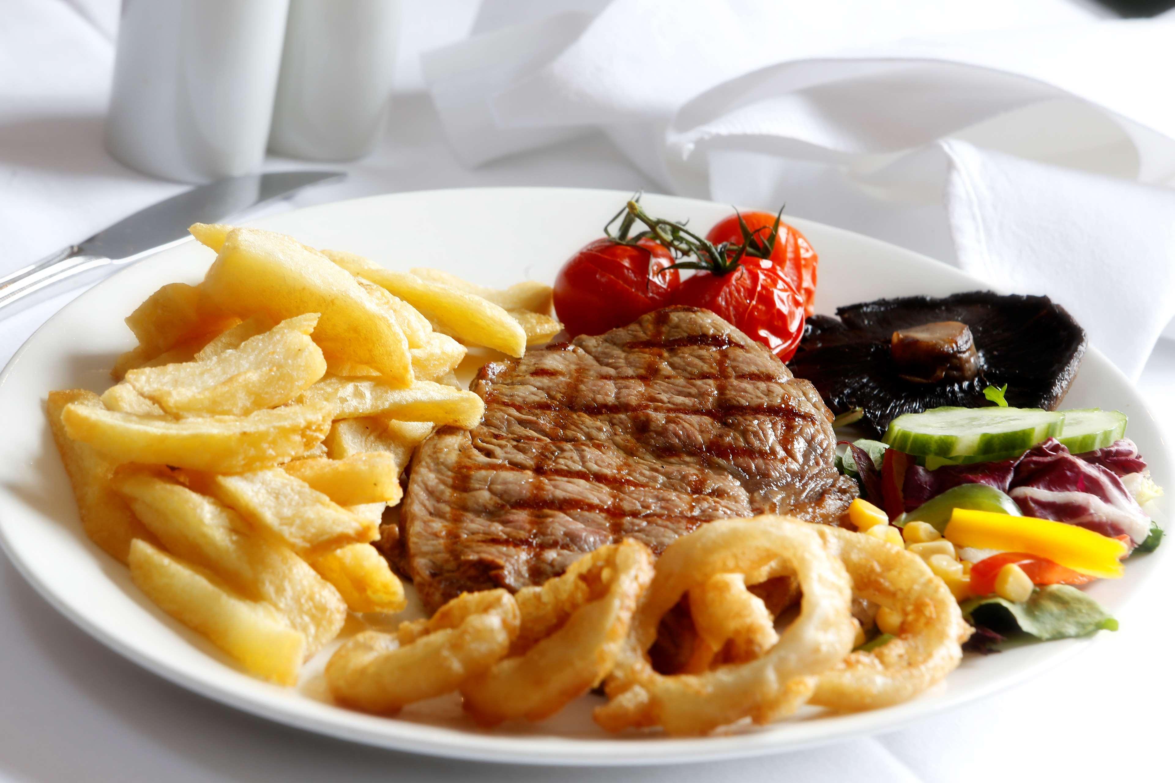 Best Western The George Hotel, Swaffham Dış mekan fotoğraf