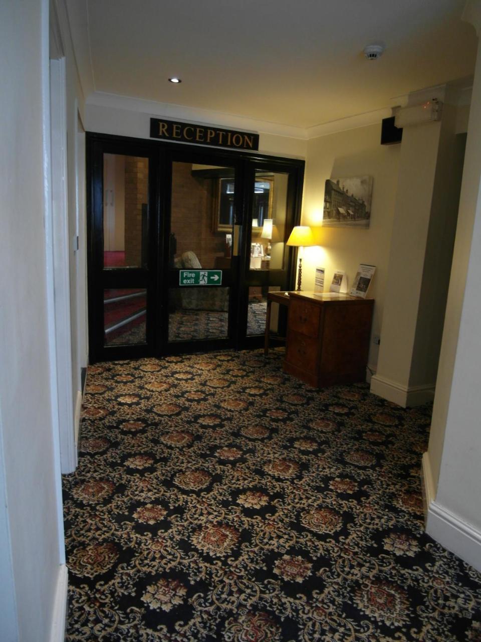 Best Western The George Hotel, Swaffham Dış mekan fotoğraf